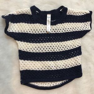 girls size 6 navy sweater shirt
